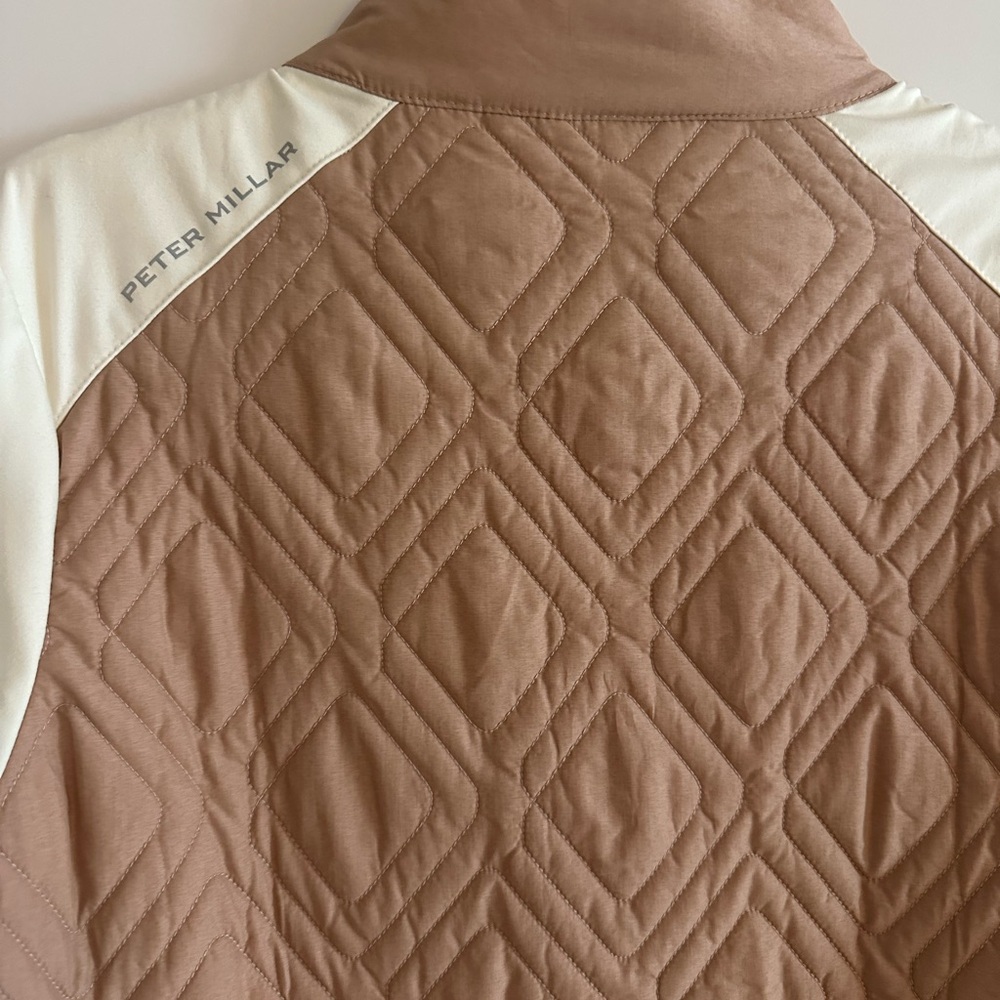 Peter Millar Madeline Hybrid Jacket
Womens XL - Picture 5 of 7